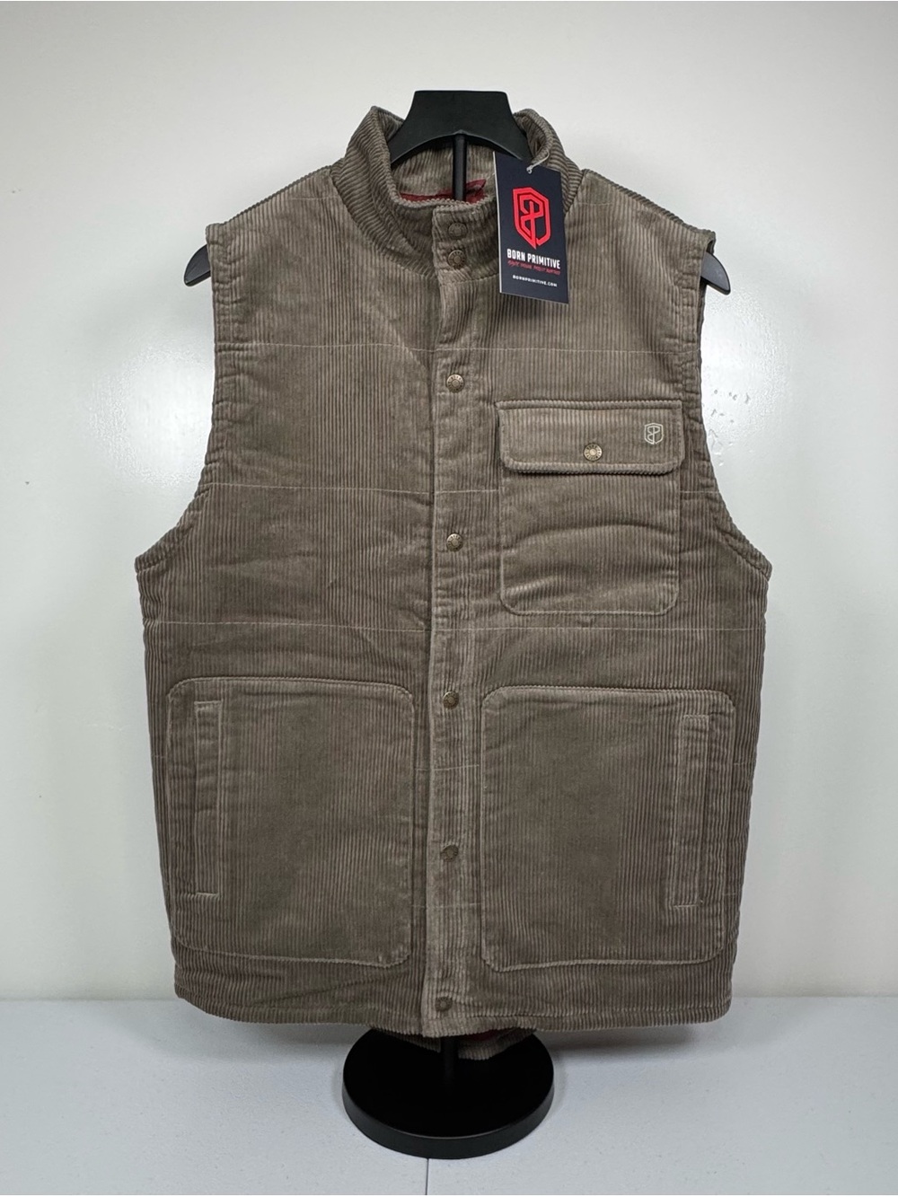 NWT Born Primitive Base Camp Quilted Vest Men’s Medium Elephant Corduroy Size M